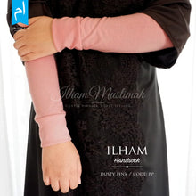 Load image into Gallery viewer, HANDSOCKS by Ilham Muslimah
