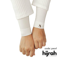 Load image into Gallery viewer, HIJRAH HANDSOCKS BY NYLEASCARF
